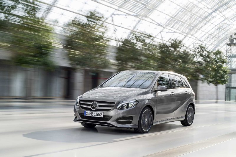 Мерседес Бенц b класс w246