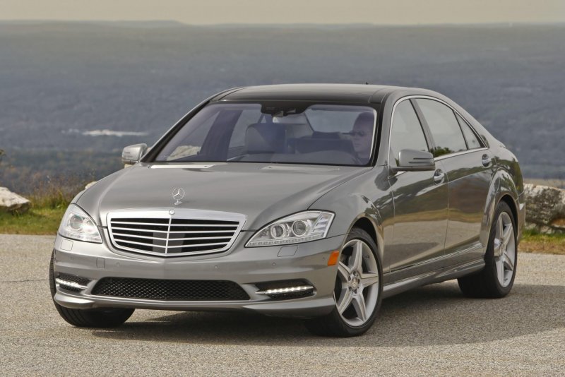 Mercedes-Benz s550
