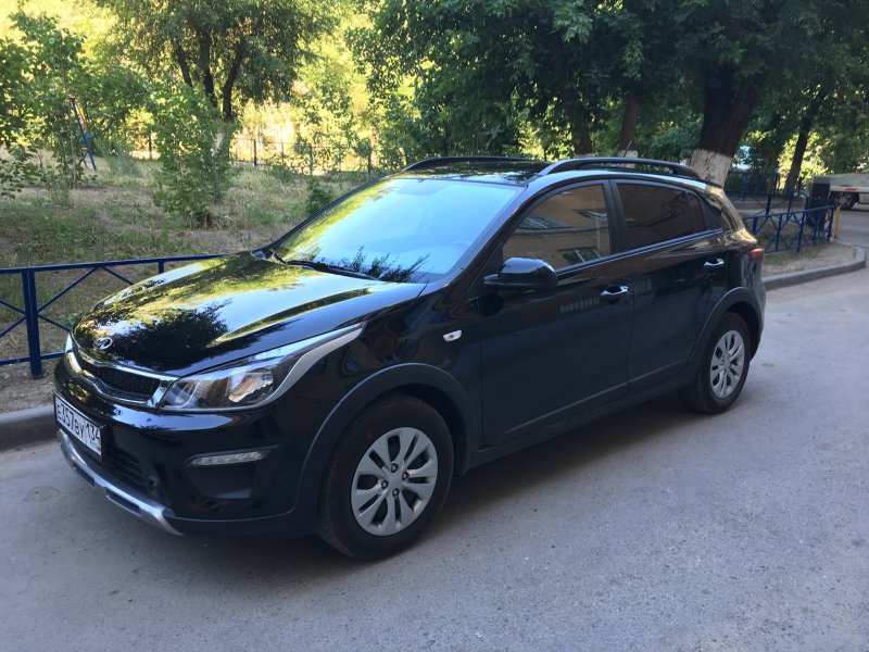 Kia Rio x-line 2018 черный