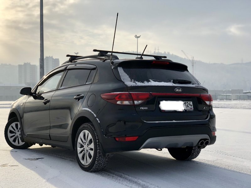 Kia Rio x-line Premium черный