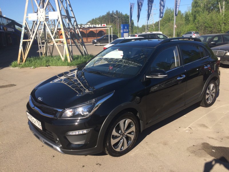 Kia Rio x-line черный