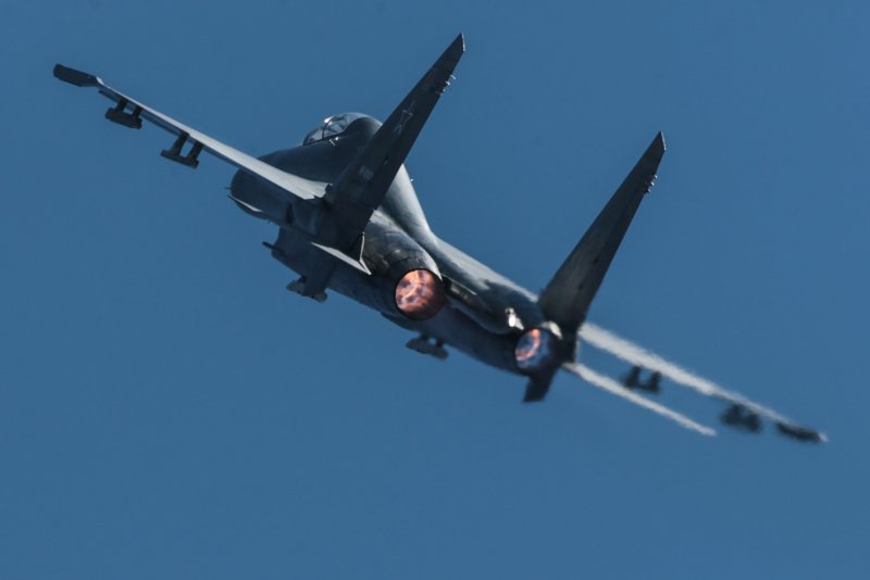 Су-27 над Балтикой
