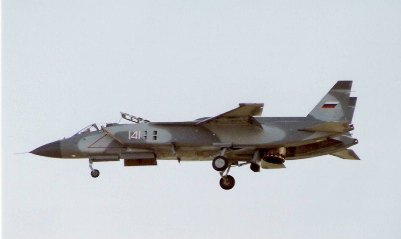 Як-141 палубный истребитель вертикального