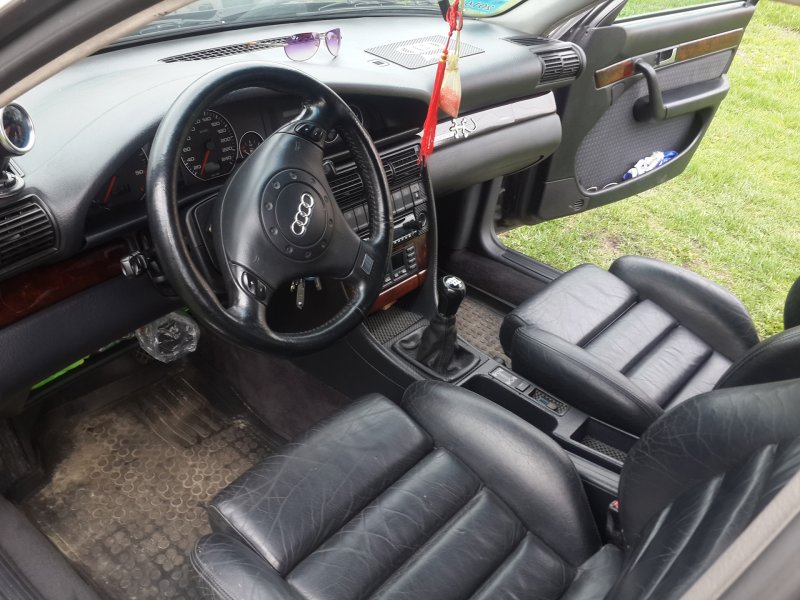 Audi а6 с4 салон