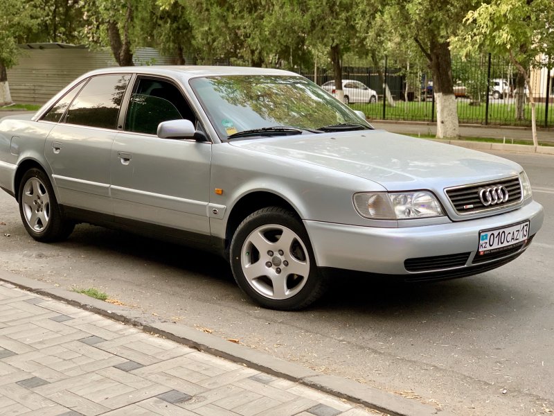 Audi a6 c4 1996