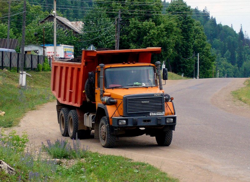 Урал Ивеко 330-30