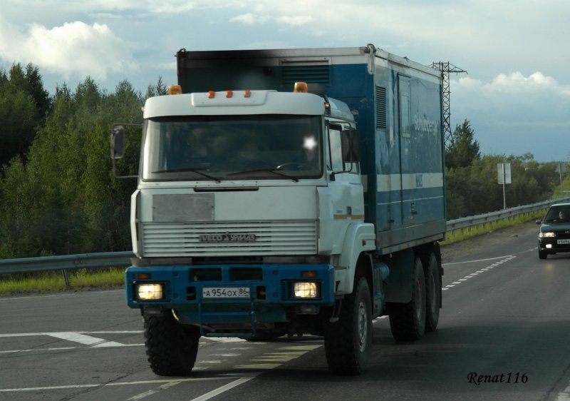 Урал 6х4 седельный тягач