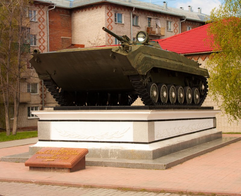 Танк КМК Новокузнецк