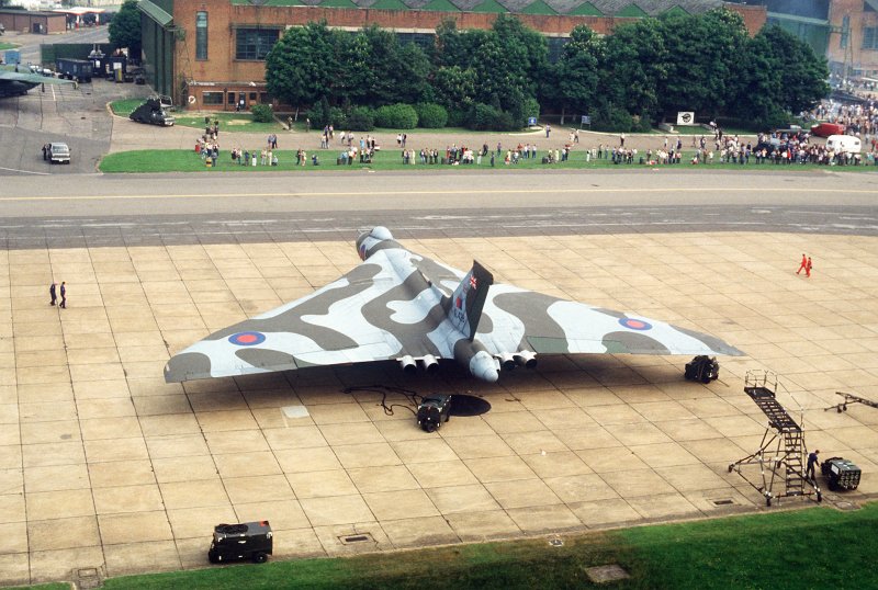 Vulcan бомбардировщик