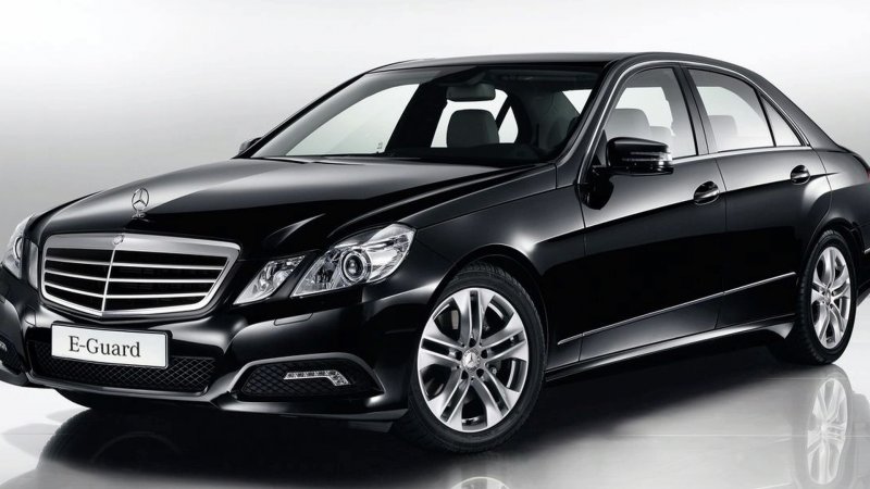 Мерседес-Бенц е-класс w212