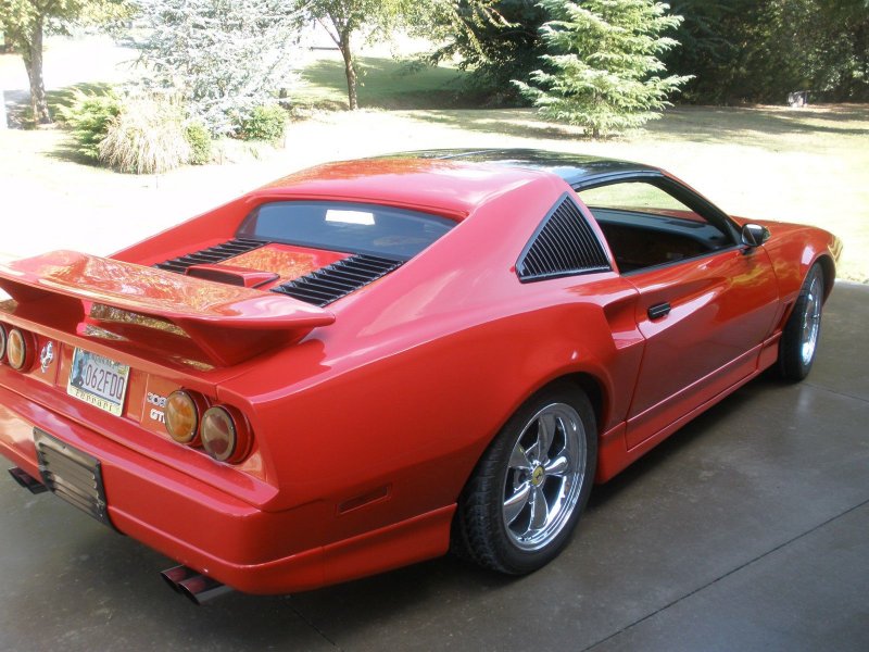 Pontiac Fiero реплики