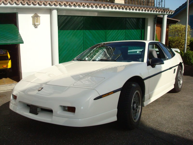 Понтиак Фиеро gt 1987