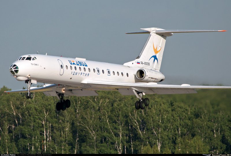 Ту-134убл черная Жемчужина