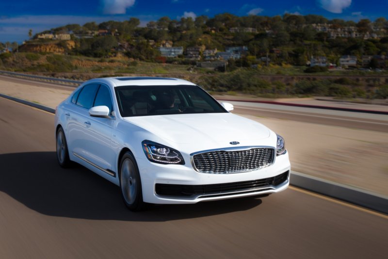 Kia k900 2025