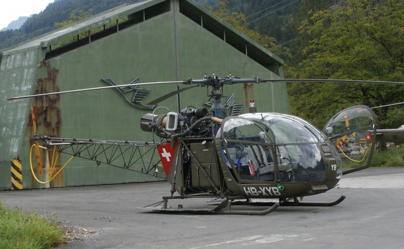 Вертолёт Alouette ra-0572