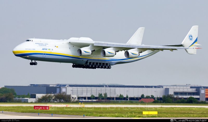 Антонов АН-124-100 Руслан