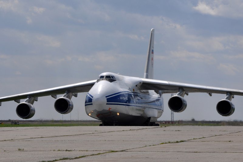 Антонов АН-71