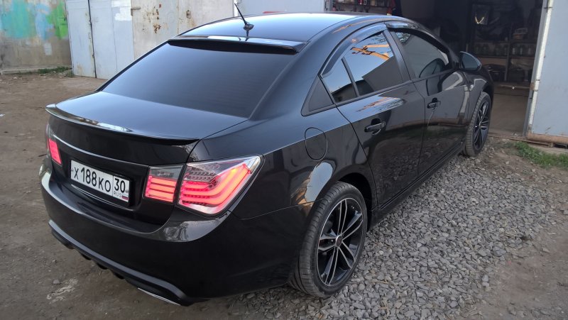 Chevrolet Cruze Tuning Black