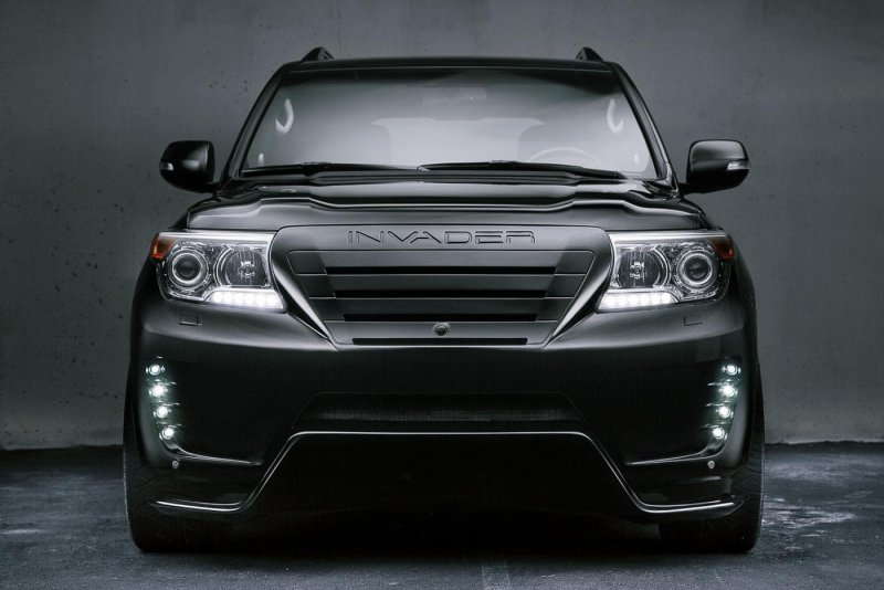 Toyota Land Cruiser 200 Invader