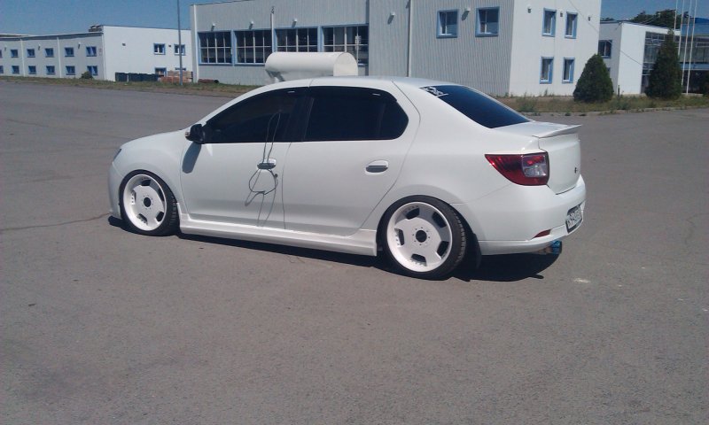 Renault Logan 2014 Tuning
