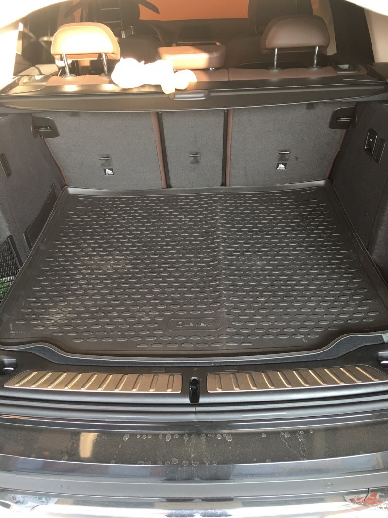 BMW x5m багажник