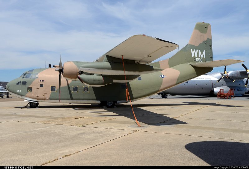 Fairchild c-123 provider