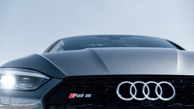Audi rs5 2015 Wallpaper iphone