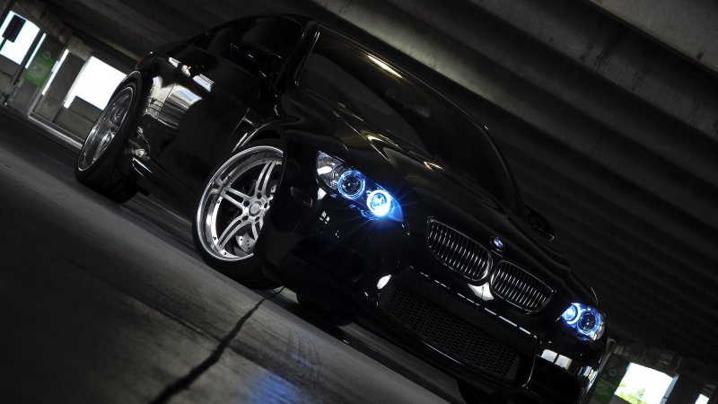 BMW m3 чёрная с ксеноном