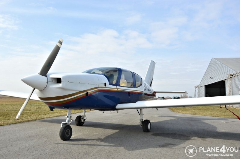 Socata TB-10 кабина
