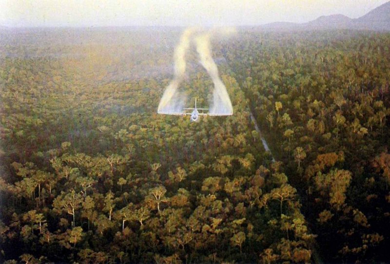 Распыление agent Orange во Вьетнаме