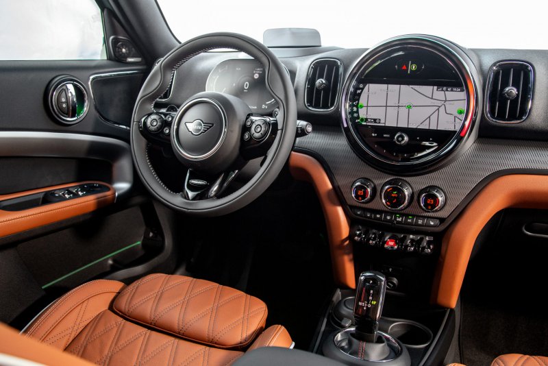 Mini Cooper Countryman John Cooper works 2019 салон