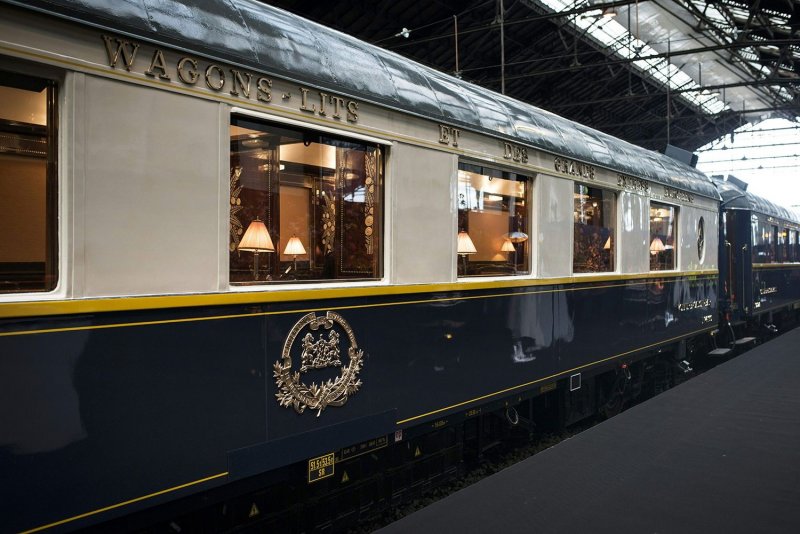 The Orient Express ("Восточный экспресс")