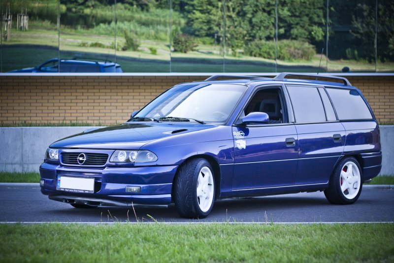 Opel Astra f 1995 универсал