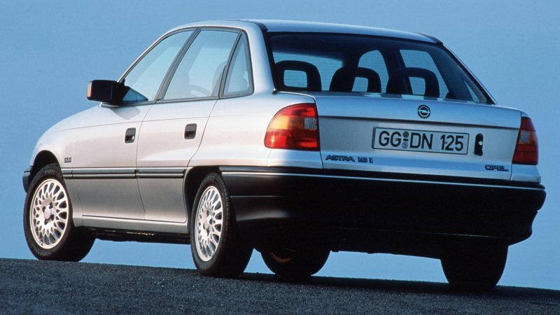 Opel Astra f седан 1992