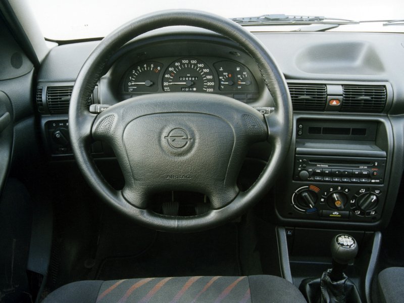 Opel Astra f седан 1995