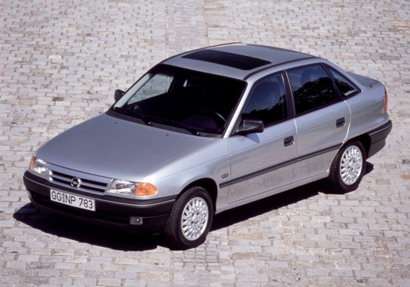 Opel Astra f седан 1992