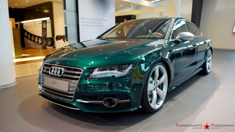 Audi a4 изумруд