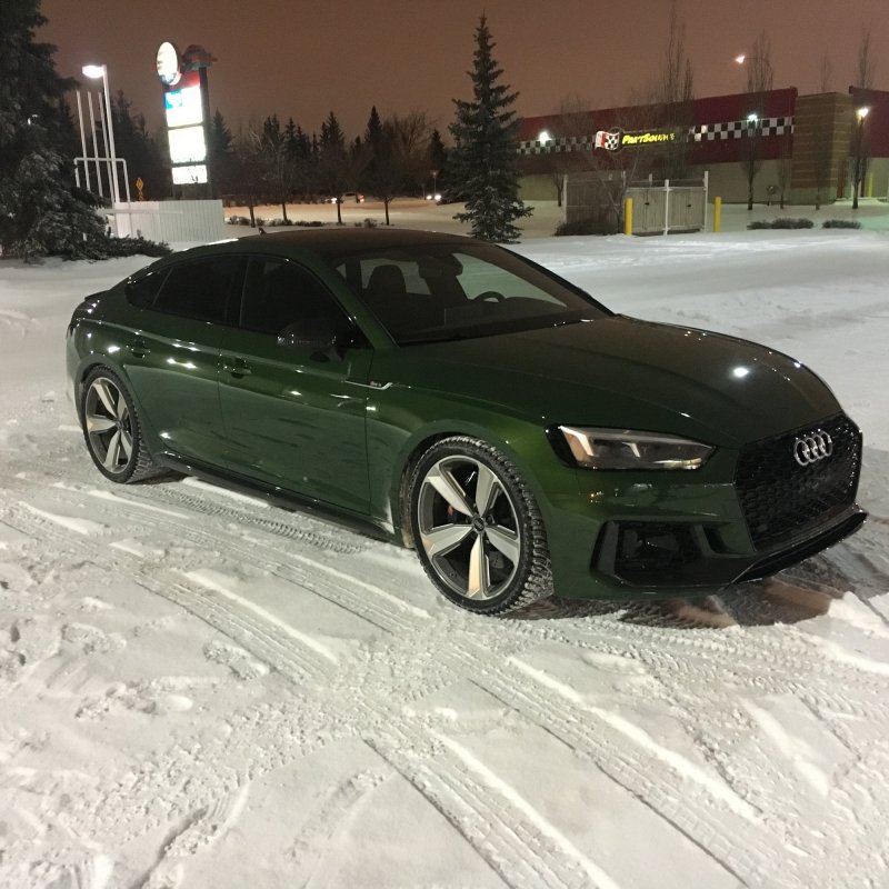 Audi a5 Sportback зеленая