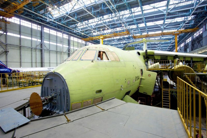 Шпангоут фюзеляжа ил-114