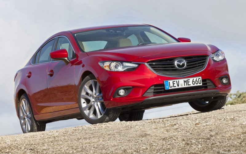Mazda Grand Touring седан