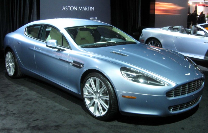 Aston Martin rapide 2012