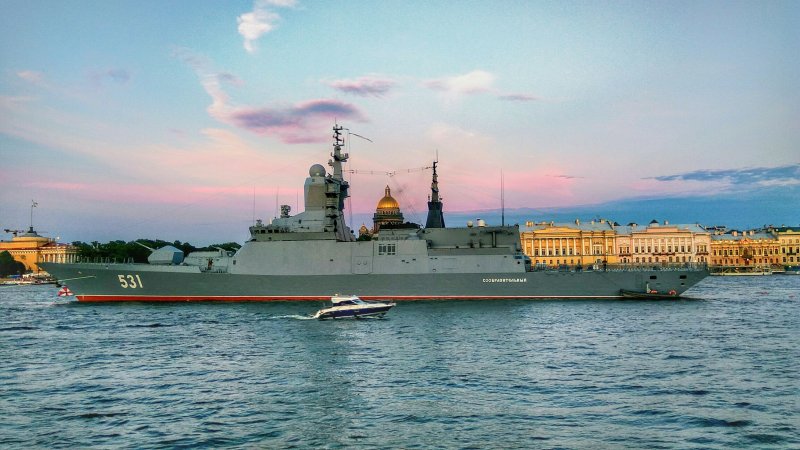 Корабль Балтийского флота Казанец