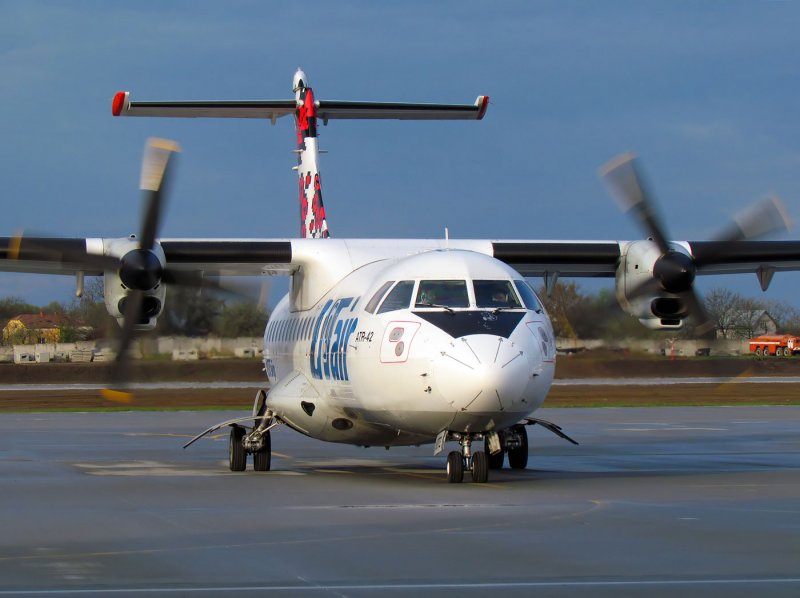 ATR 42-300