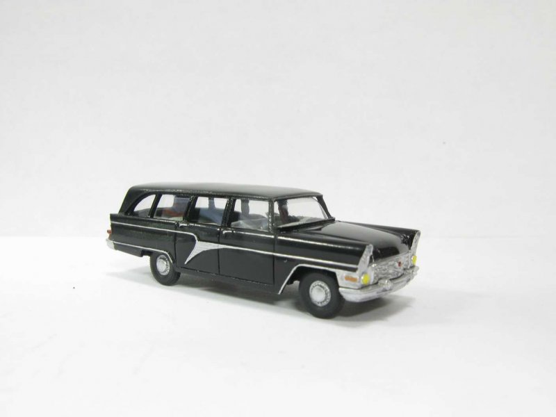 ГАЗ-13 Чайка универсал 1/43