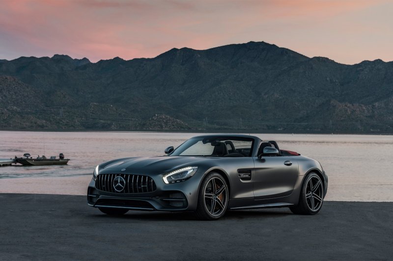 2018 Mercedes-AMG gt c Roadster