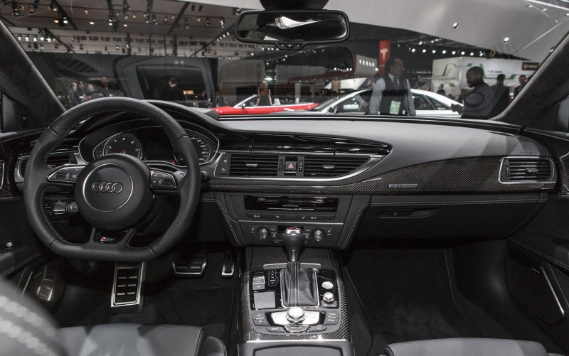 Ауди rs7 2017 салон