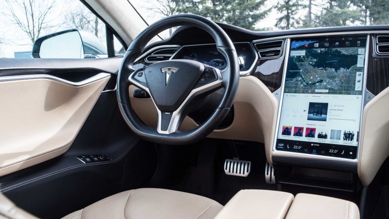 Tesla model s 2013 салон