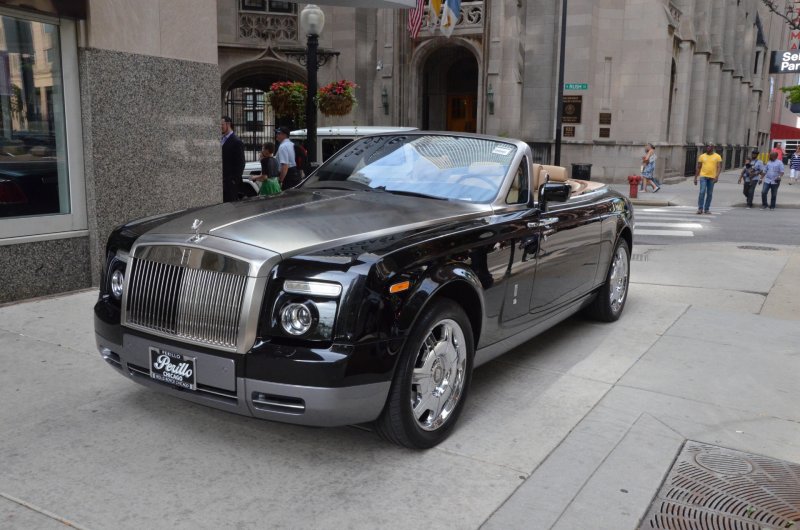 Rolls Royce Phantom Drophead Coupe 2021