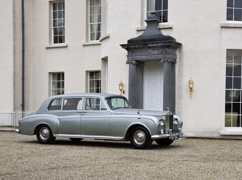 Bentley Flying Spur v8