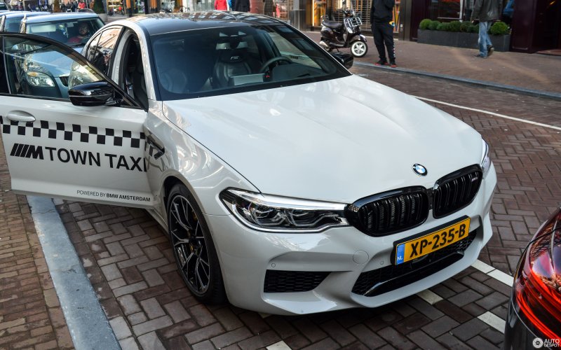 BMW m5 f90 такси